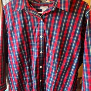 Women’s button down